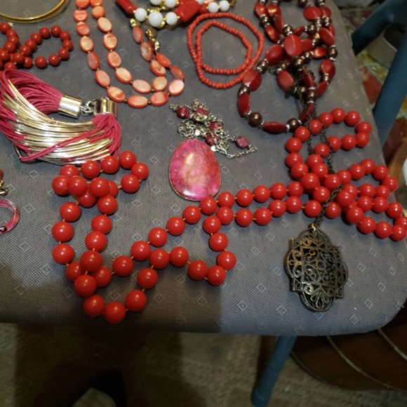 Estate Lot Vintage Jewelry Rhinestones Pink Turquoise 14 Pieces - Picture 2 of 9